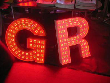 南昌LED发光字有哪些优势？