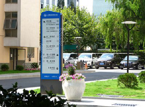 南昌哪些因素影响宣传栏的制作？