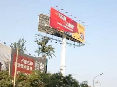 南昌户外广告怎么做才能让人一眼记住？